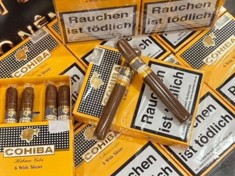 Hộp xì gà nhỏ gọn, tiện lợi